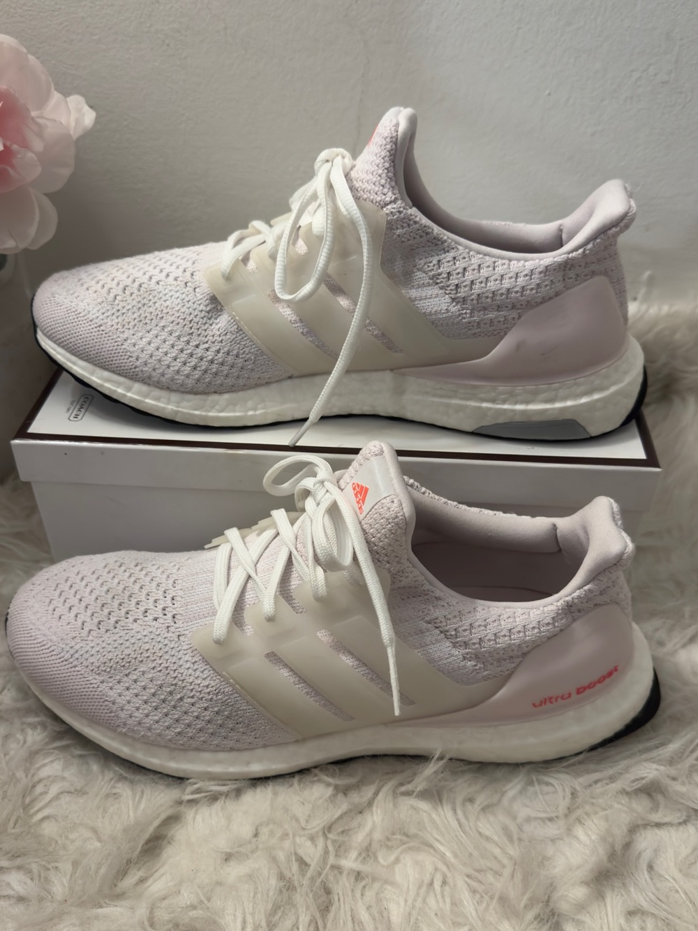 Adidas Women’s Ultra Boost Knit Running Shoes - Light Purple/White size:11